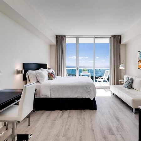 Ocean View Balcony Steps From Restaurants, Peacock Park & Marina Villa ไมอามี ภายนอก รูปภาพ